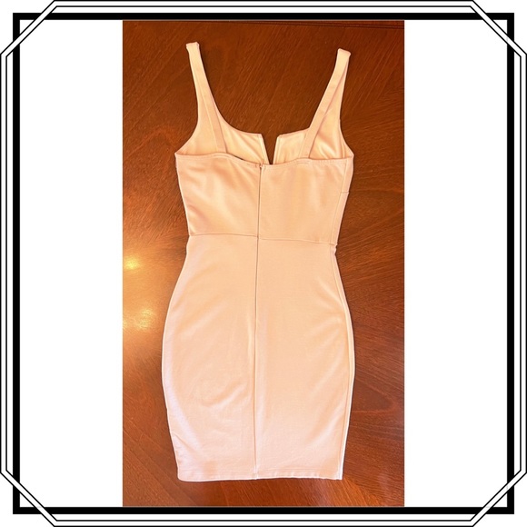 SOPRANO Sheath Bodycon Mini Dress (EUC) - Picture 7 of 9